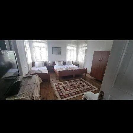Loykas Guest house