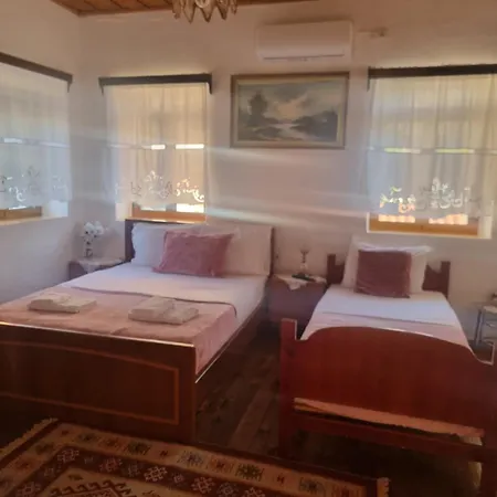 Loykas * Gjirokastër